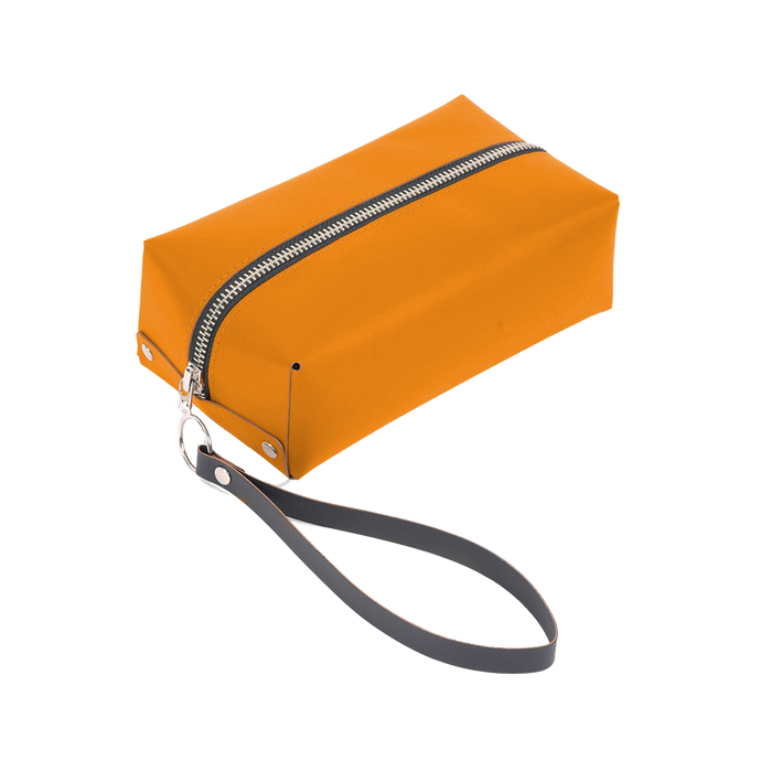 vacavaliente | Necessaire Urban Medium Pumpkin Orange