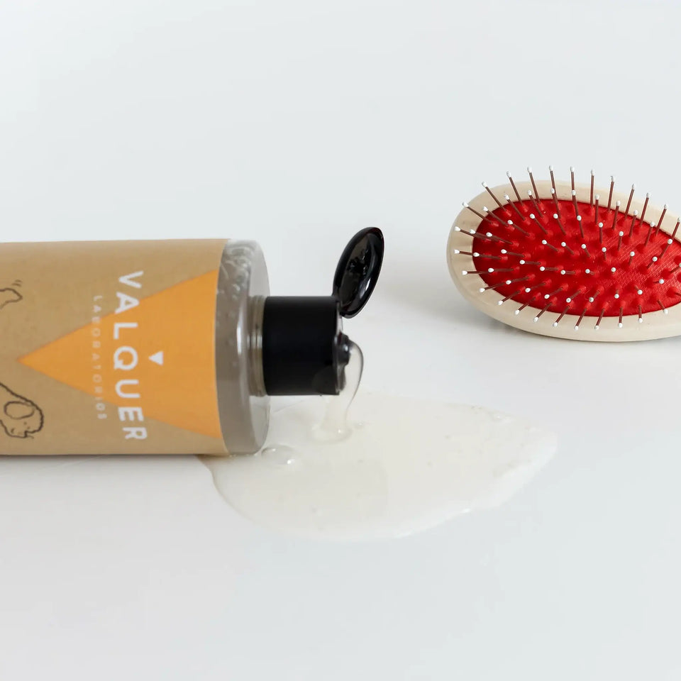 Valquer Laboratorios Champú Premium Para Mascotas De Pelo Rizado - 400 Ml