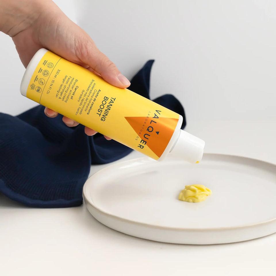 Valquer Laboratorios Crema Hidratante Aceleradora Del Bronceado - 300 Ml