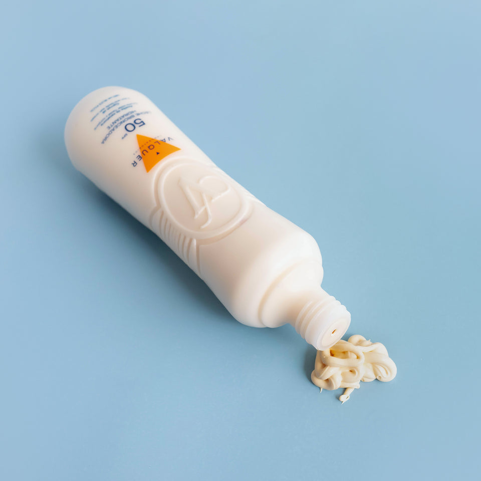 Valquer Laboratorios Leche Hidratante Bronceadora De Zanahorias Facial Y Corporal SPF 50 - 500 Ml