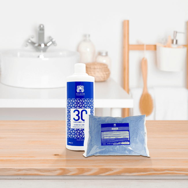 Valquer Laboratorios Pack Decoloración Capilar Polvo Deco + Oxigenada 30 Vol