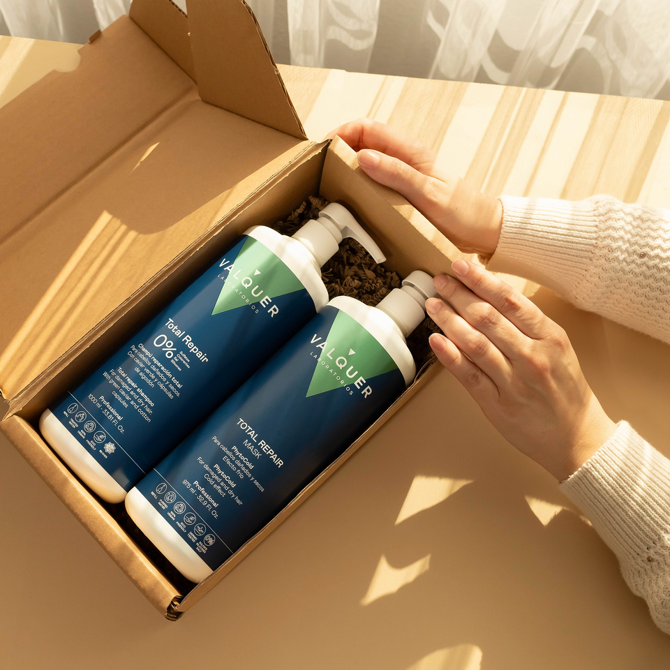 Valquer Laboratorios Pack Total Repair Para Cabellos Dañados - Champú Y Mascarilla - 1975 Ml