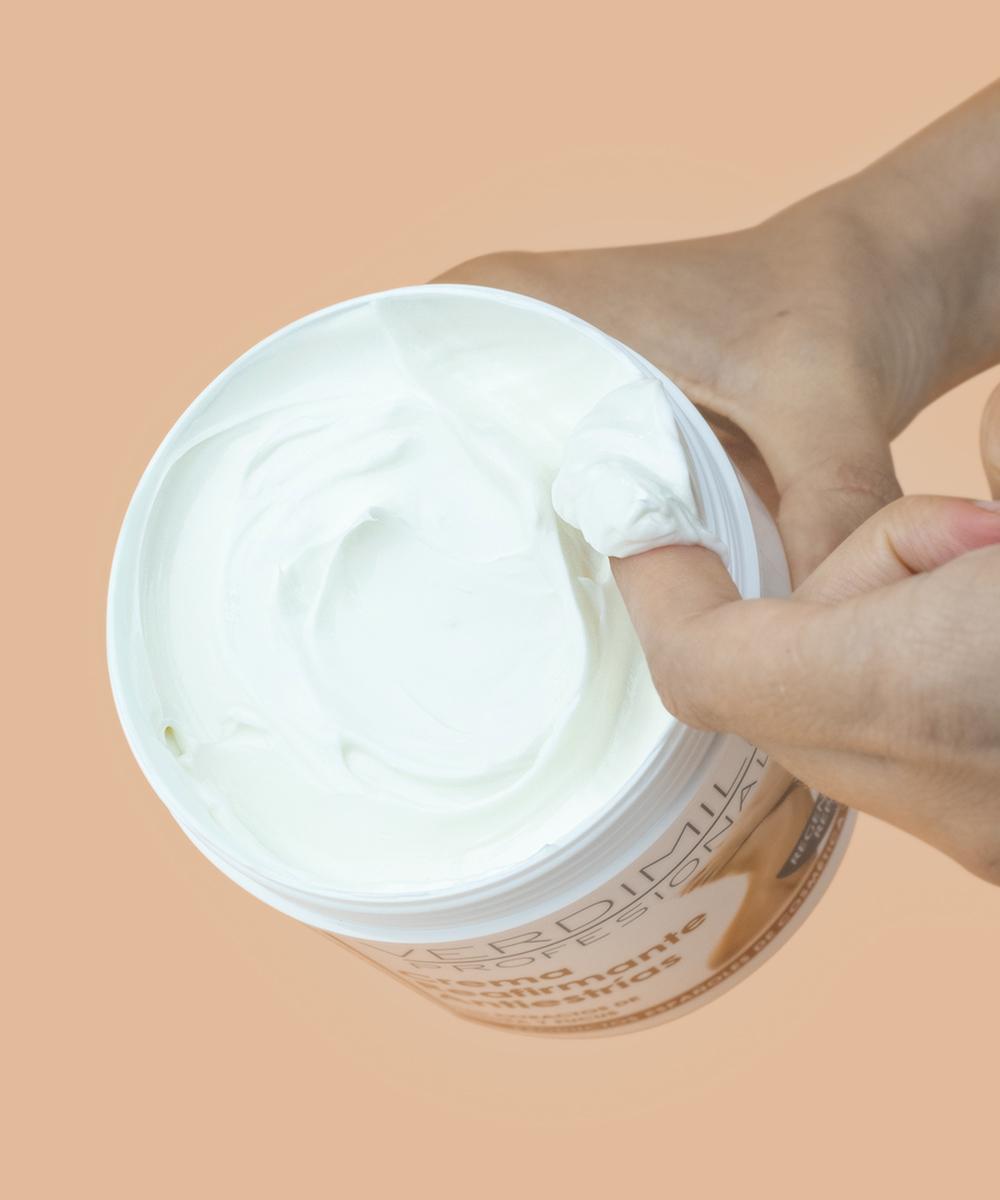 Verdimill CREMA REAFIRMANTE ANTIESTRÍAS- Con Extractos De Hiedra Y Fucus (500ml)