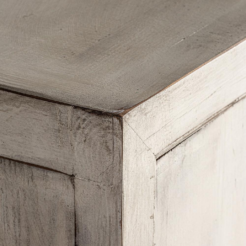 Vical Home APARADOR BARATTI