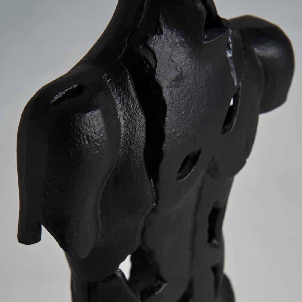 Vical Home BUSTO MESSIER