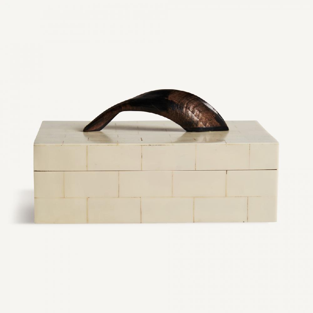 vical home CAJA KADIE