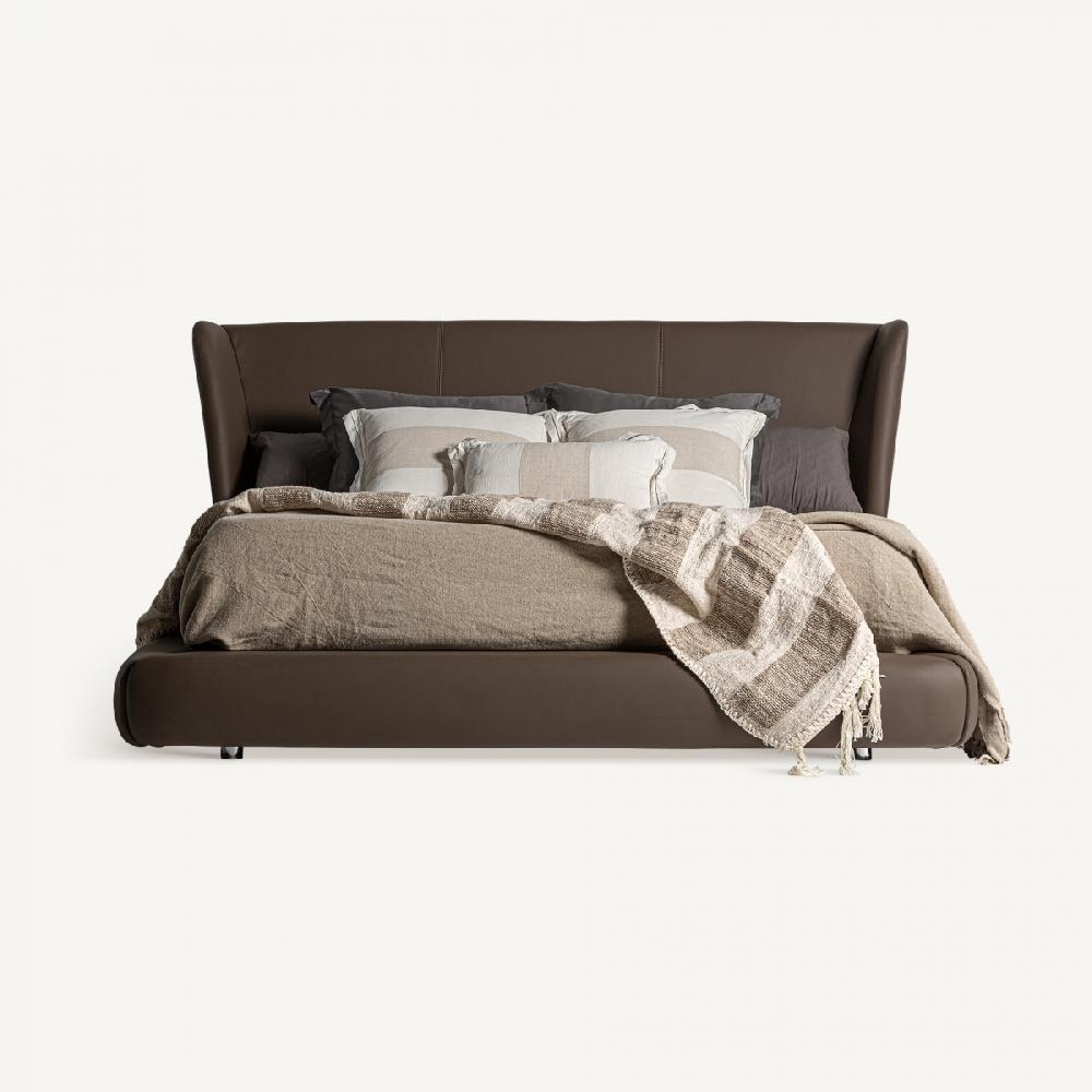 vical home CAMA WAYNE