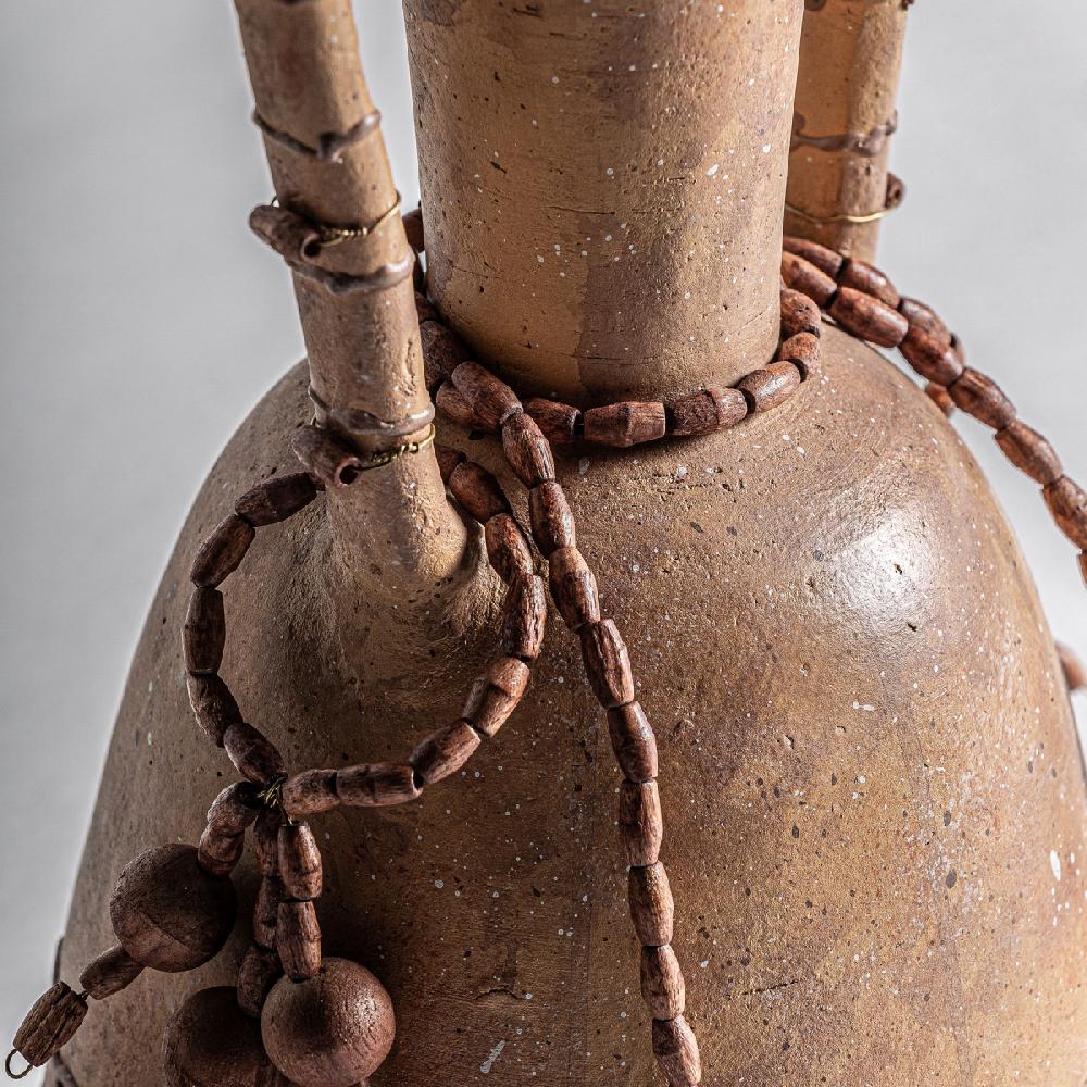 Vical Home JARRÓN ADIB