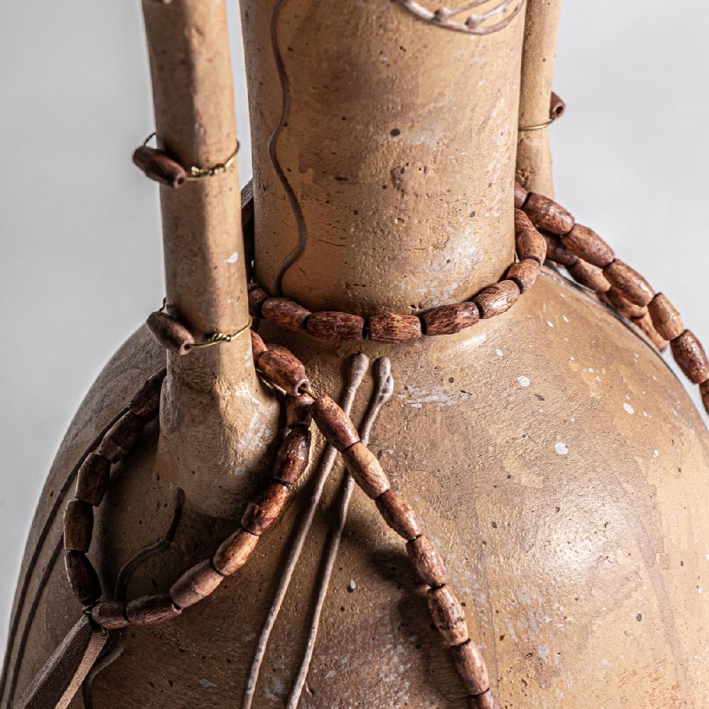 Vical Home JARRÓN ADIB