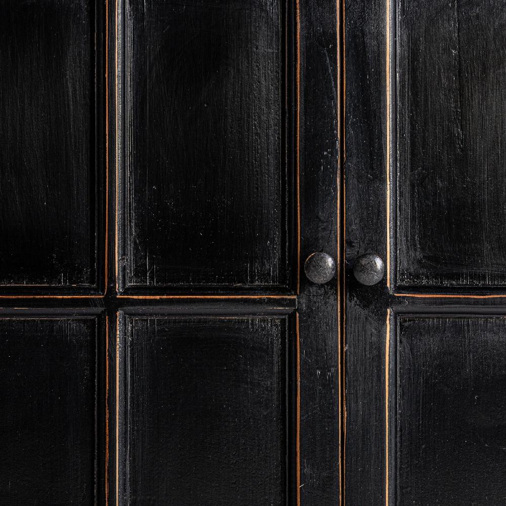 Vical Home VITRINA ZENICA