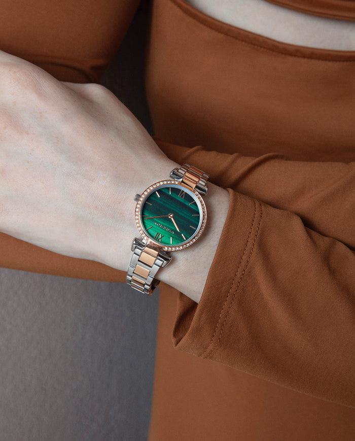 Viceroy Reloj Caja Bicolor De Acero E Ip Rosa Con Bisel De Circonitas Blancas 5 Atm Y Brazalete Bicolor De Acero E Ip Rosa Con Movimiento Cuarzo