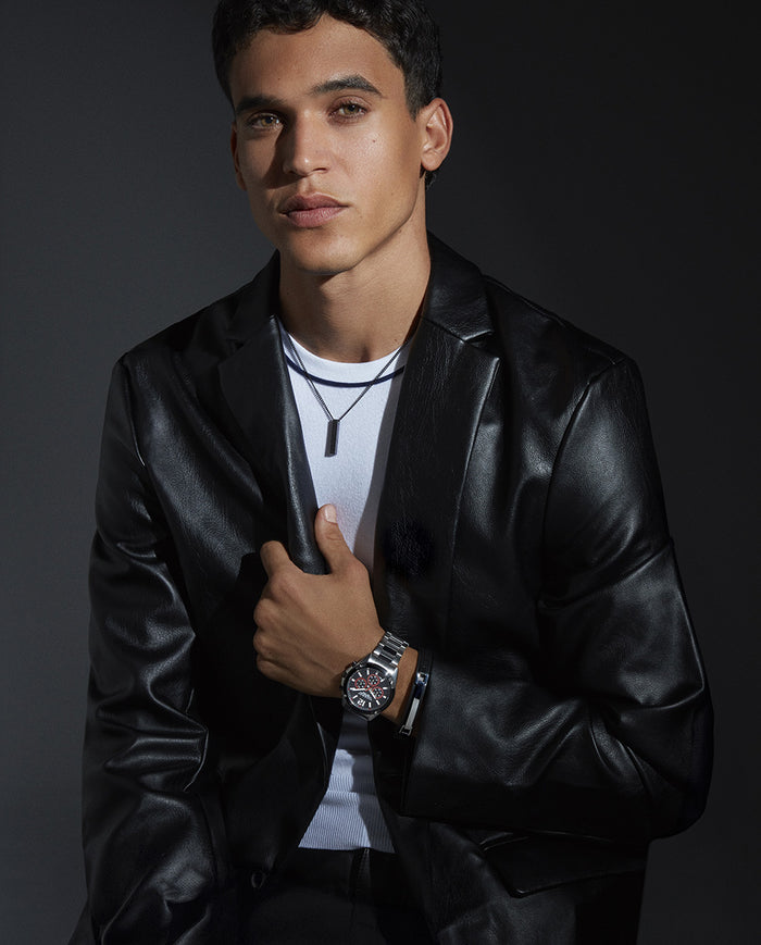 Viceroy Reloj Caja De Acero Con Bisel Ip Negro 10 Atm Y Brazalete De Acero Con Movimiento Cuarzo