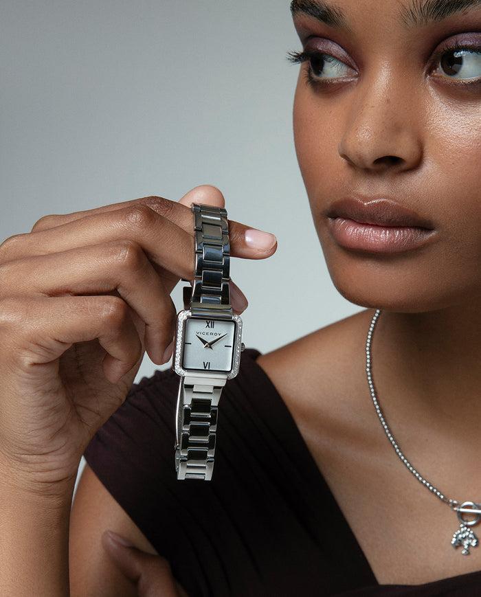Viceroy Reloj Caja De Acero Con Circonitas Y Brazalete De Acero Con Movimiento Cuarzo