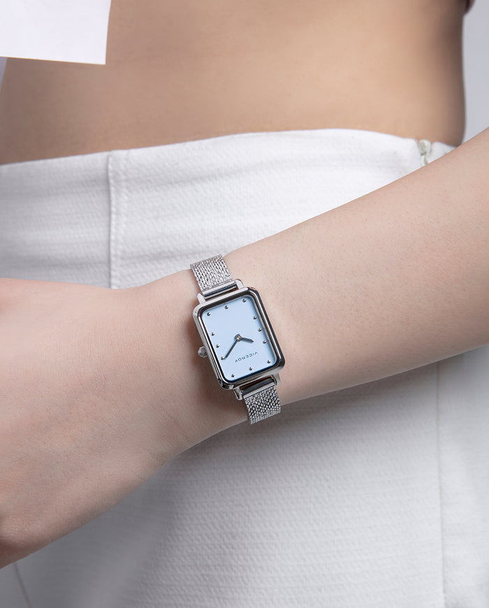 Viceroy Reloj Caja De Acero Con Malla Milanesa De Acero Y Movimiento Cuarzo