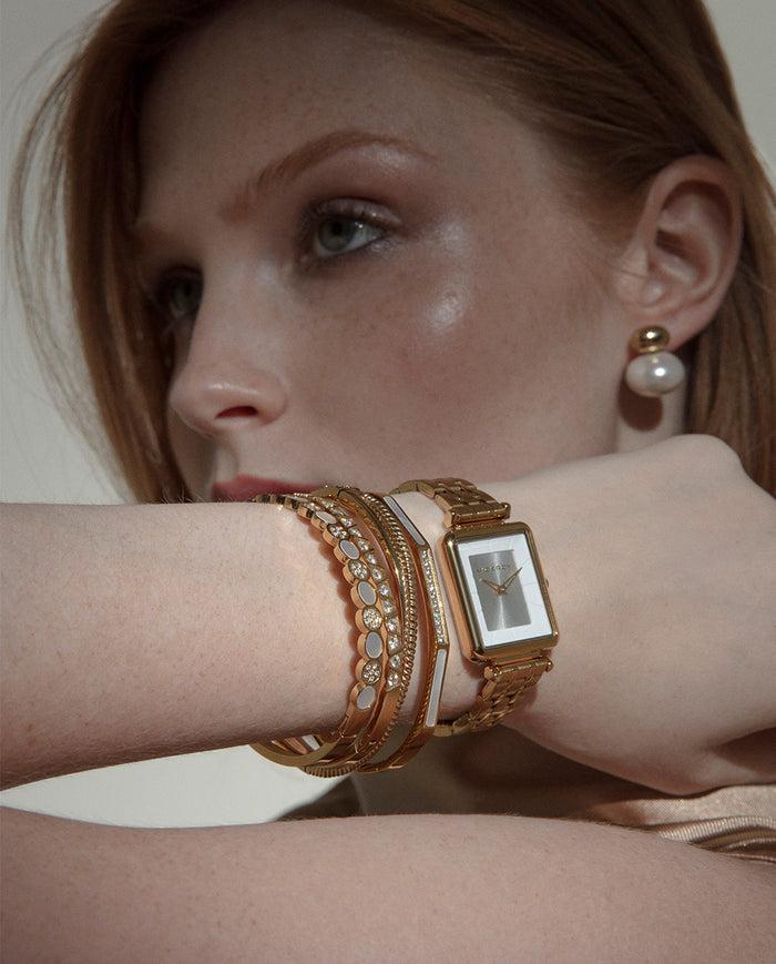 Viceroy Reloj Caja De Acero Ip Dorado Y Brazalete De Acero Ip Dorado Con Movimiento Cuarzo