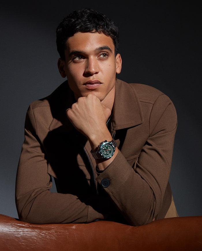 Viceroy Reloj Caja De Acero Ip Negro Con Bisel En Color Verde 20 Atm Y Brazalete De Acero Ip Negro Con Movimiento Cuarzo