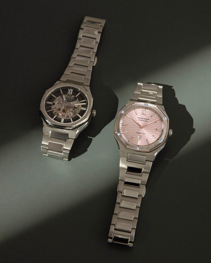 Viceroy Reloj Colección Laura Escanes Caja De Acero Con Doble Bisel En Acero Ip Dorado Con Cristal Zafiro 10 Atm Y Brazalete De Acero Con Movimiento Cuarzo