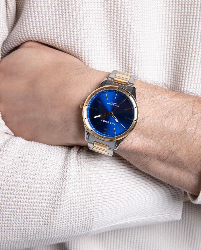 Viceroy Reloj En Acero Dorado Bicolor Con Esfera Azul Y Movimiento De Cuarzo