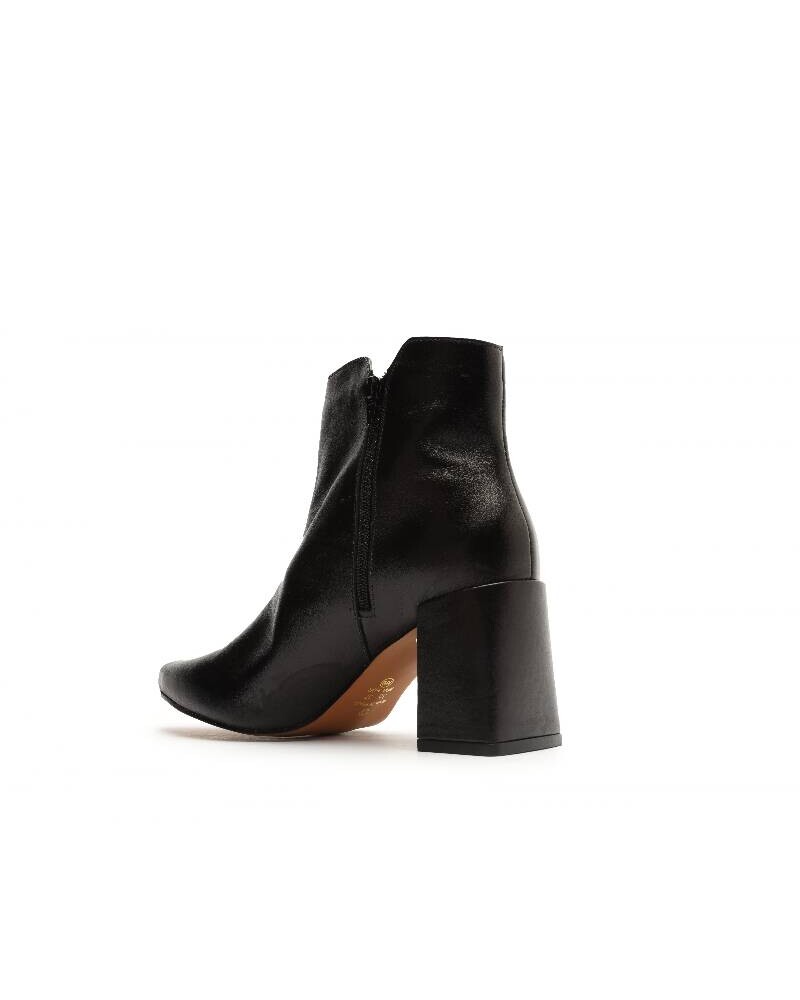 Viceversa BOTA NEGRA CORTA CLASICA CON CIERRE DORADO