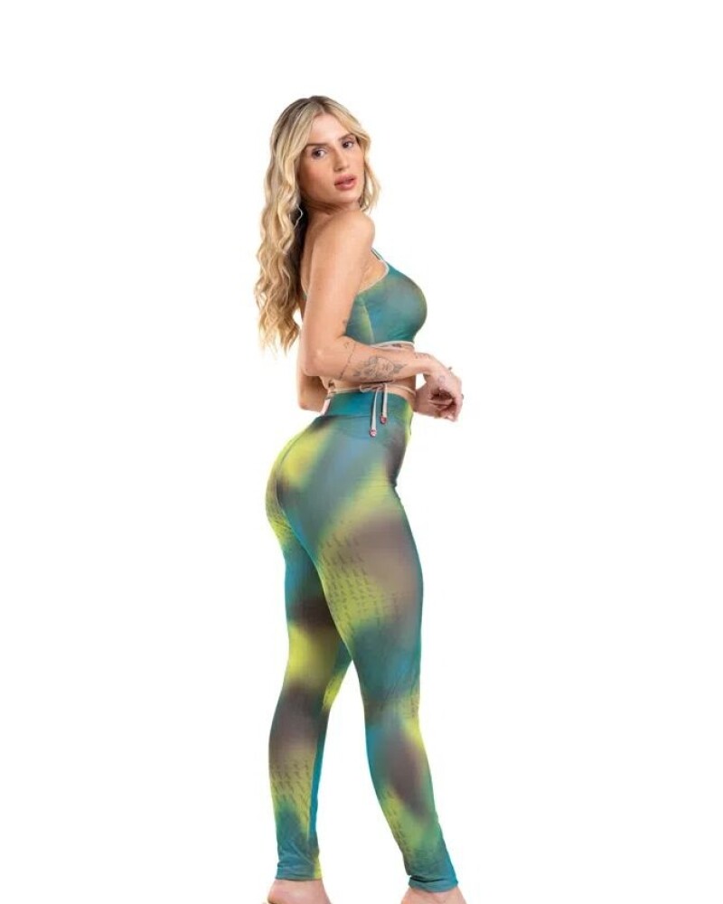 Viceversa CONJUNTO TOP Y LEGGING VERDE BY LA BELLAMAFIA