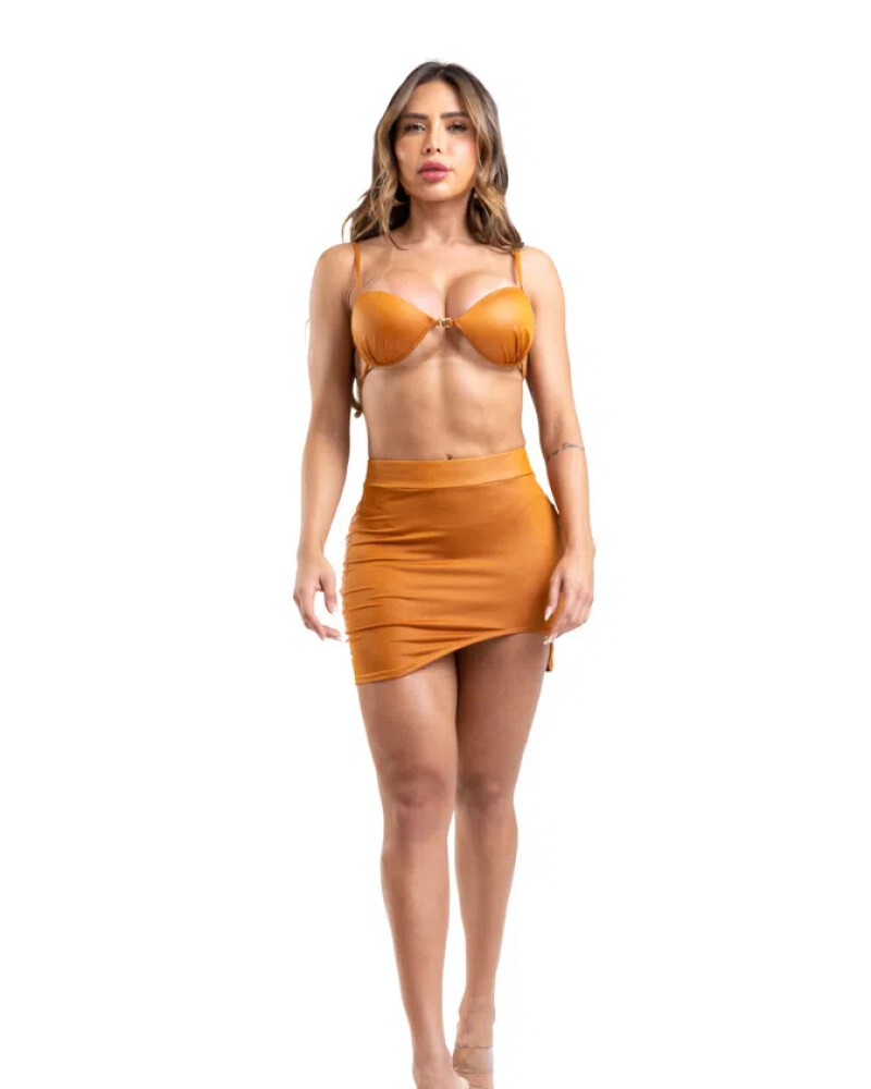 Viceversa TOP COLOR DORADO BY LA BELLAMAFIA