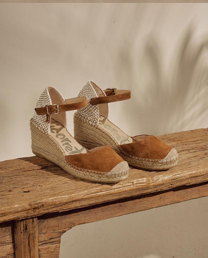 vidorreta Sandalia en serraje cuero Clavel