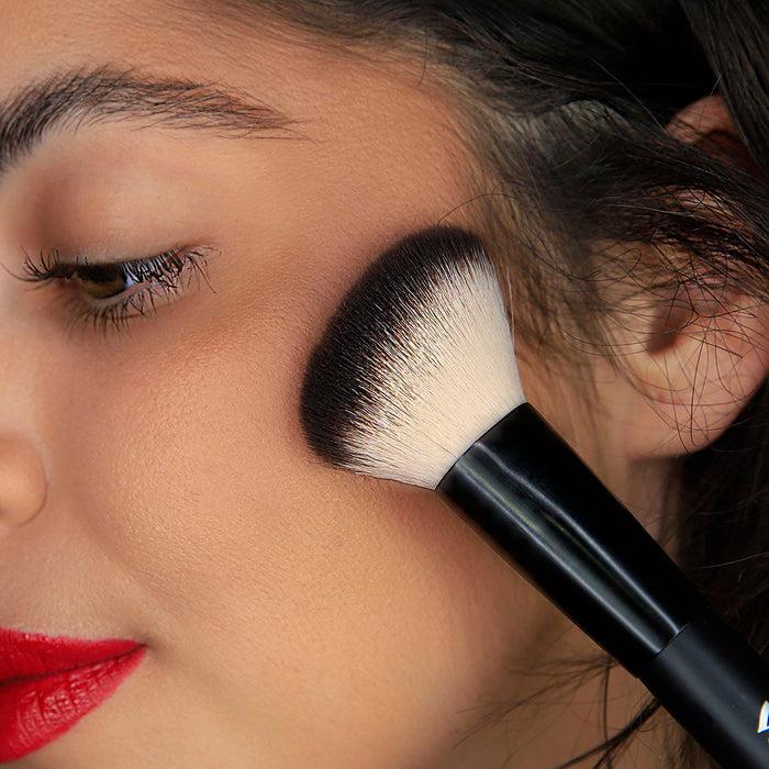 Viva La Diva Besties Forever Angled Blush Brush Monica