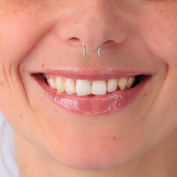 Viva La Diva Fem-Power Plumping Lip Gloss #2 Revenge