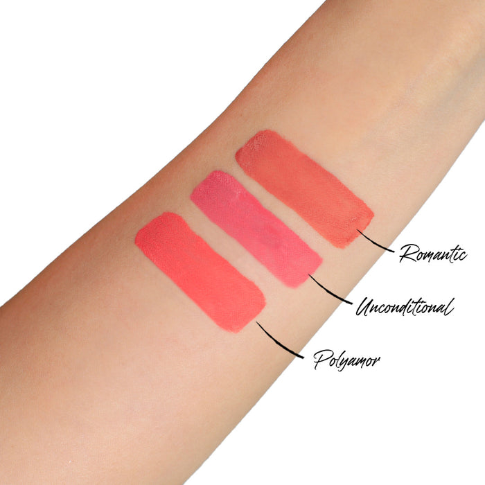 Viva La Diva Kind Of Love Mousse Liquid Blush #1 Romantic