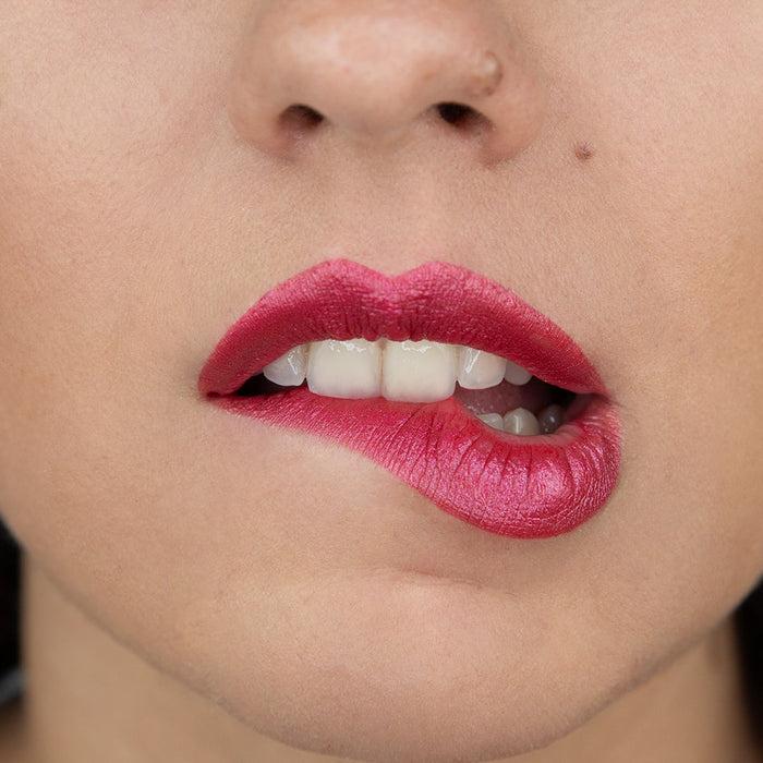 Viva La Diva Lipstick Cherry Red #24