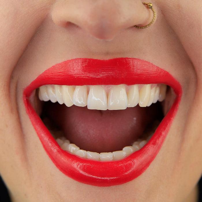 Viva La Diva Lipstick Vampire Red #84