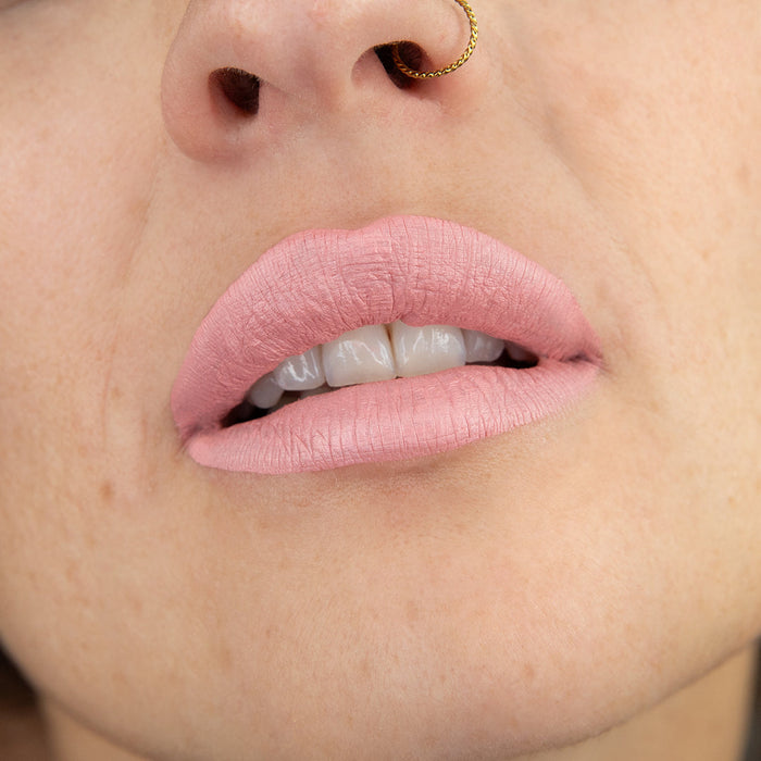 Viva La Diva Matte Liquid Lipstick Cotton Candy