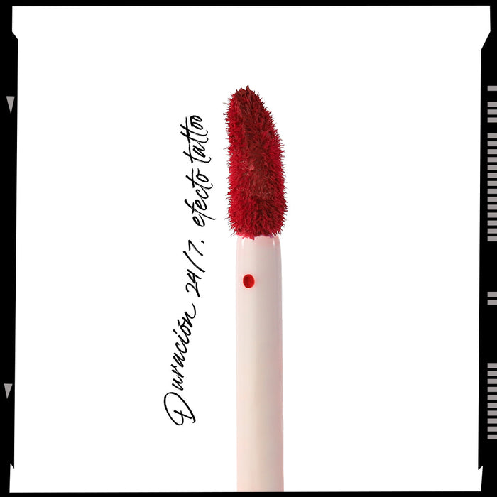 Viva La Diva Matte Liquid Lipstick Strawberry