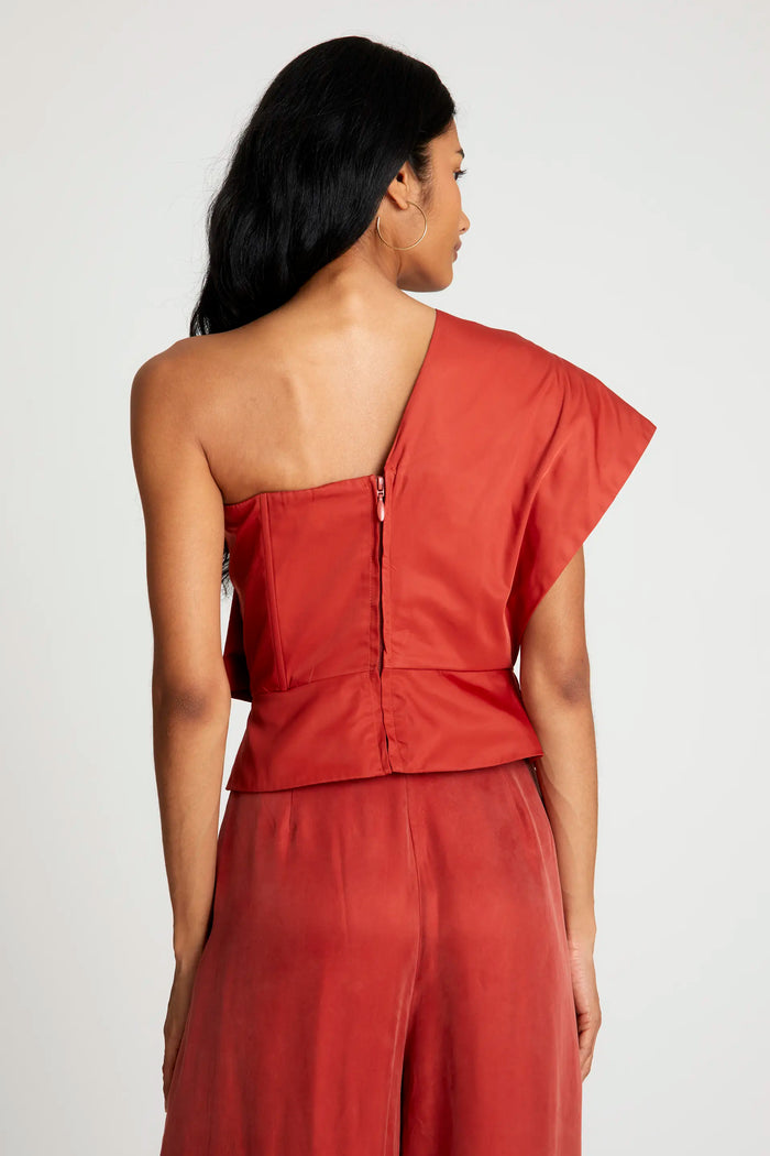 Wild Pony Top Asimétrico Lazo Marrón