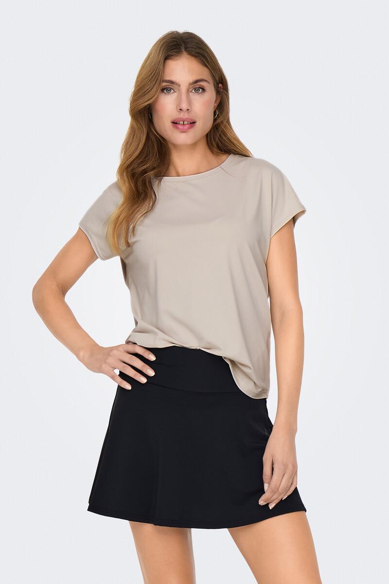women'secret Camiseta técnica de manga corta con mangas murciélago color beige