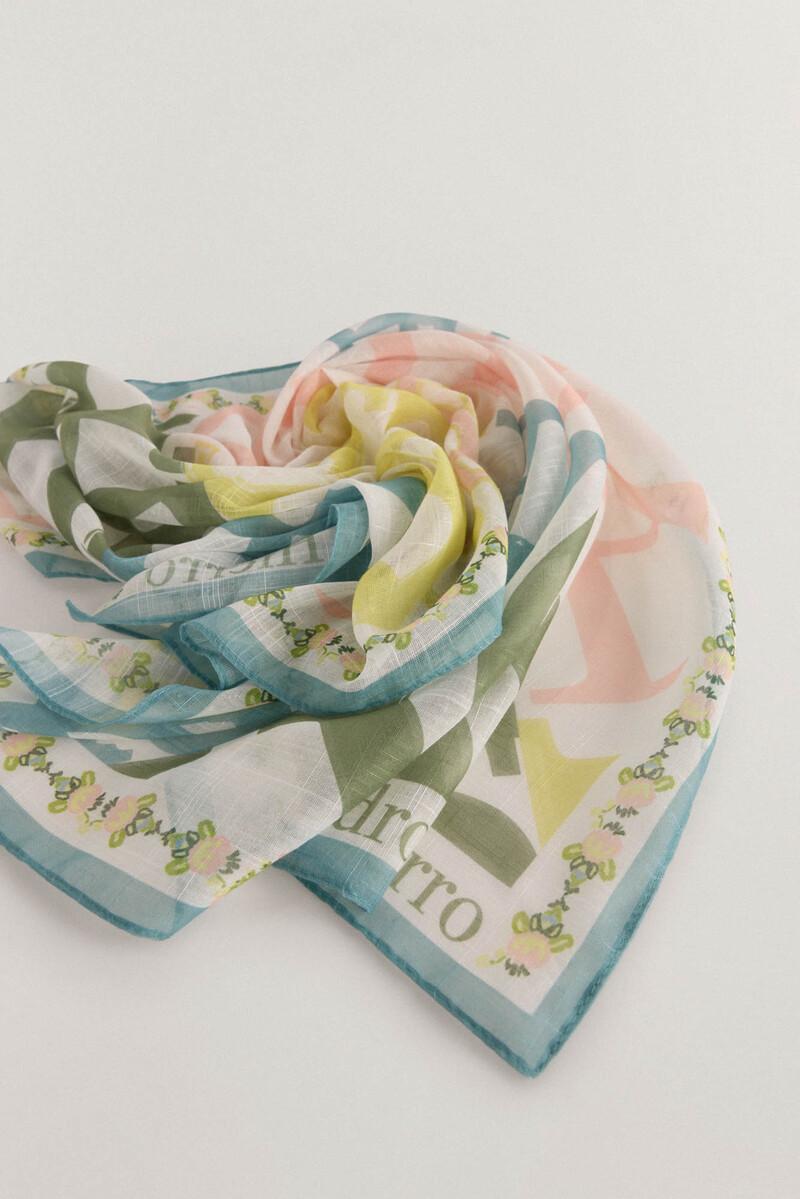 Women'secret Chal Rectangular Con Estampado De Logo