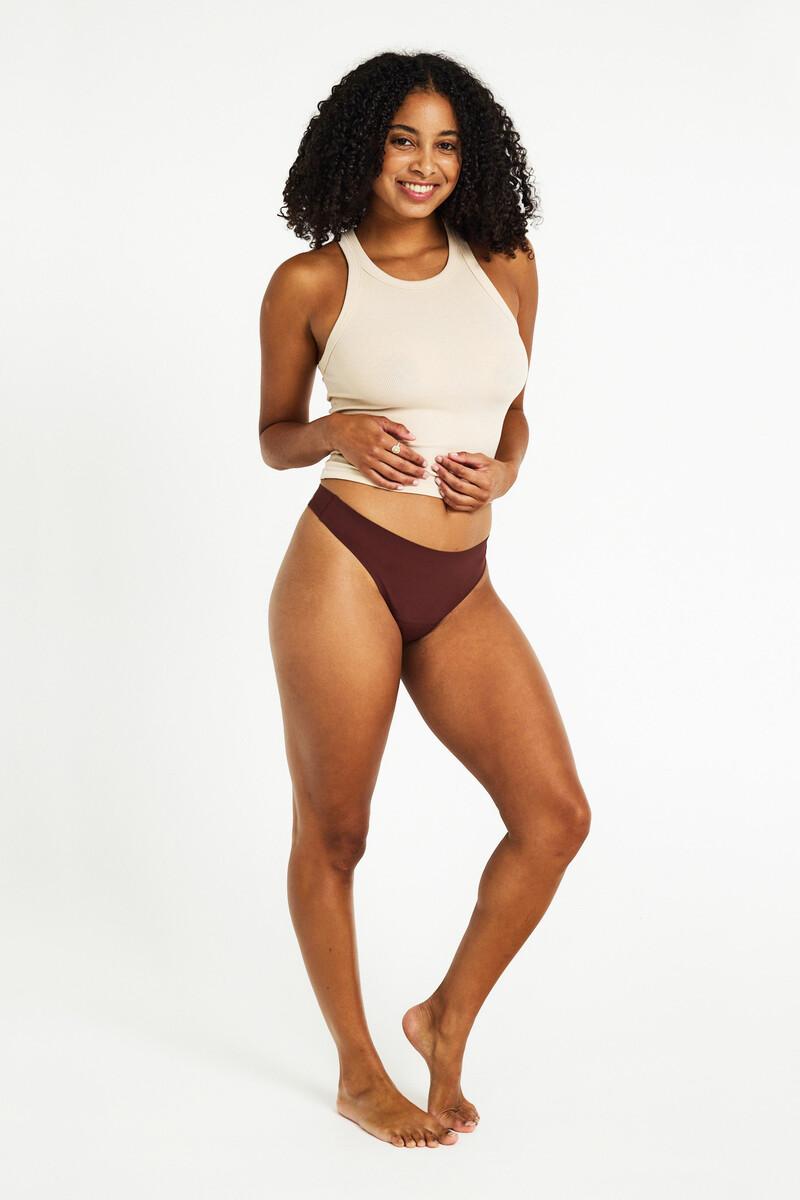 women'secret Tanga menstrual seamless nailon reciclado Cocao absorción ligera moderada