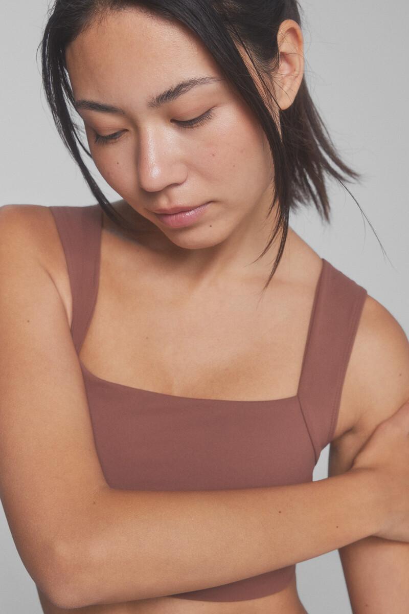 Women'secret Sujetador Deportivo SOFT MOVE Marrón