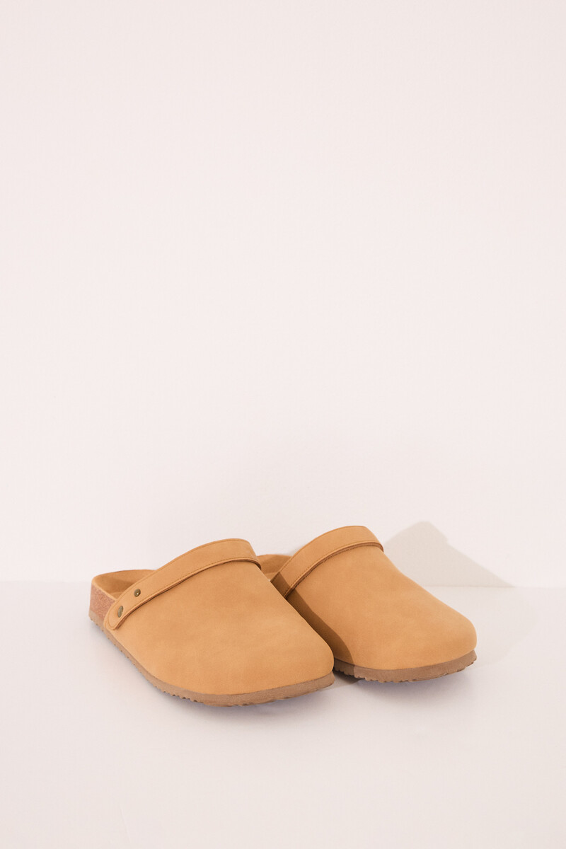 Women'secret Zapatillas BIO Cerradas Camel