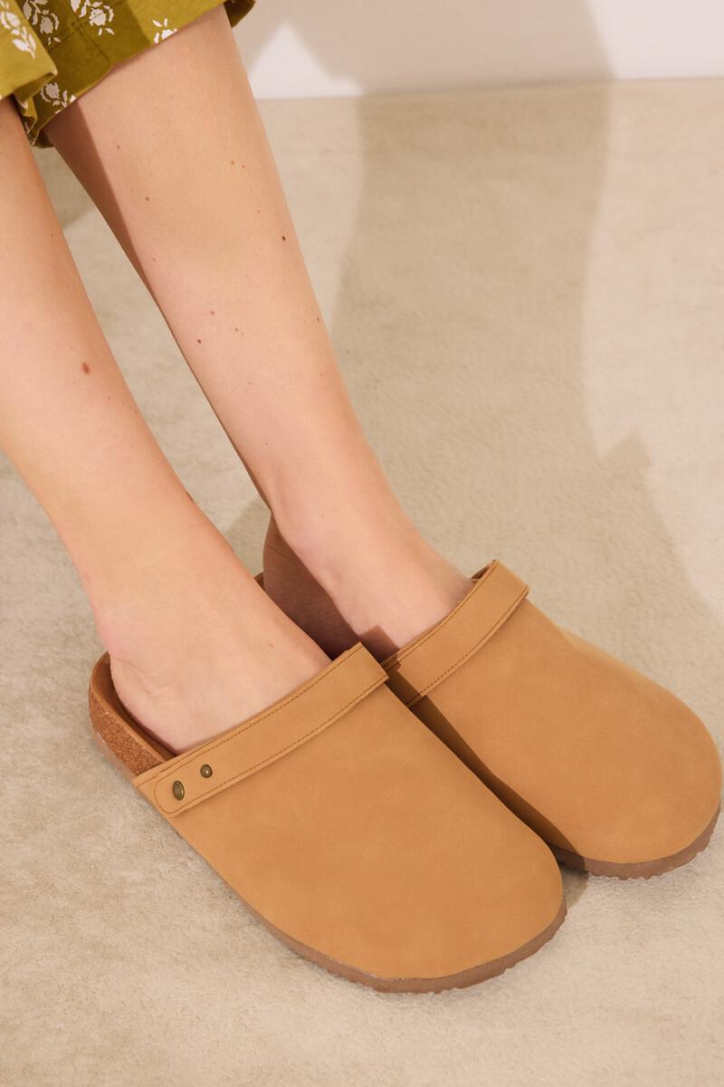 women'secret Zapatillas BIO cerradas camel