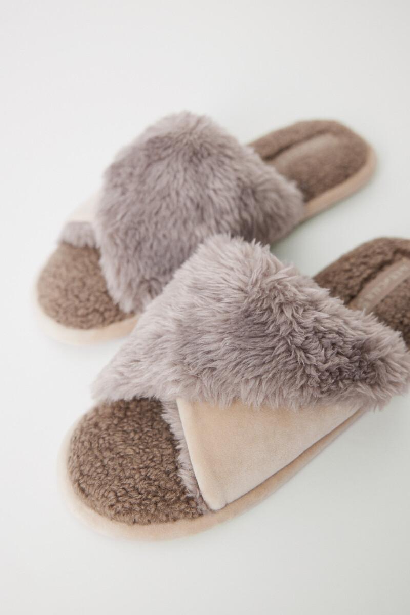 women'secret Zapatillas abiertas casa pelito marrón