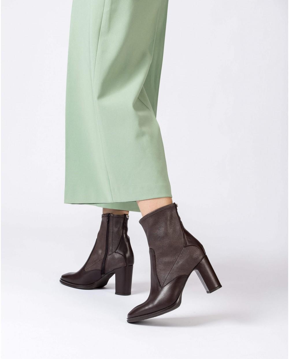 Wonders Botines ALIVE Marrones