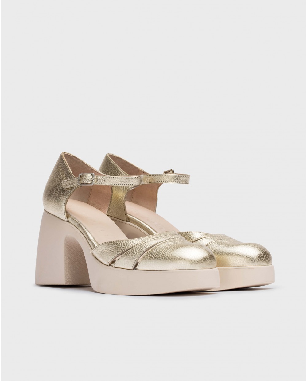 Wonders Mercedita CARMEN Platino