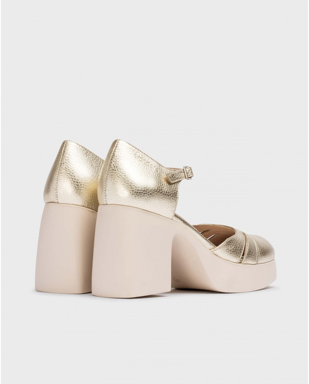 Wonders Mercedita CARMEN Platino