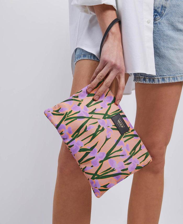 Wouf Iris XL Pouch Bag