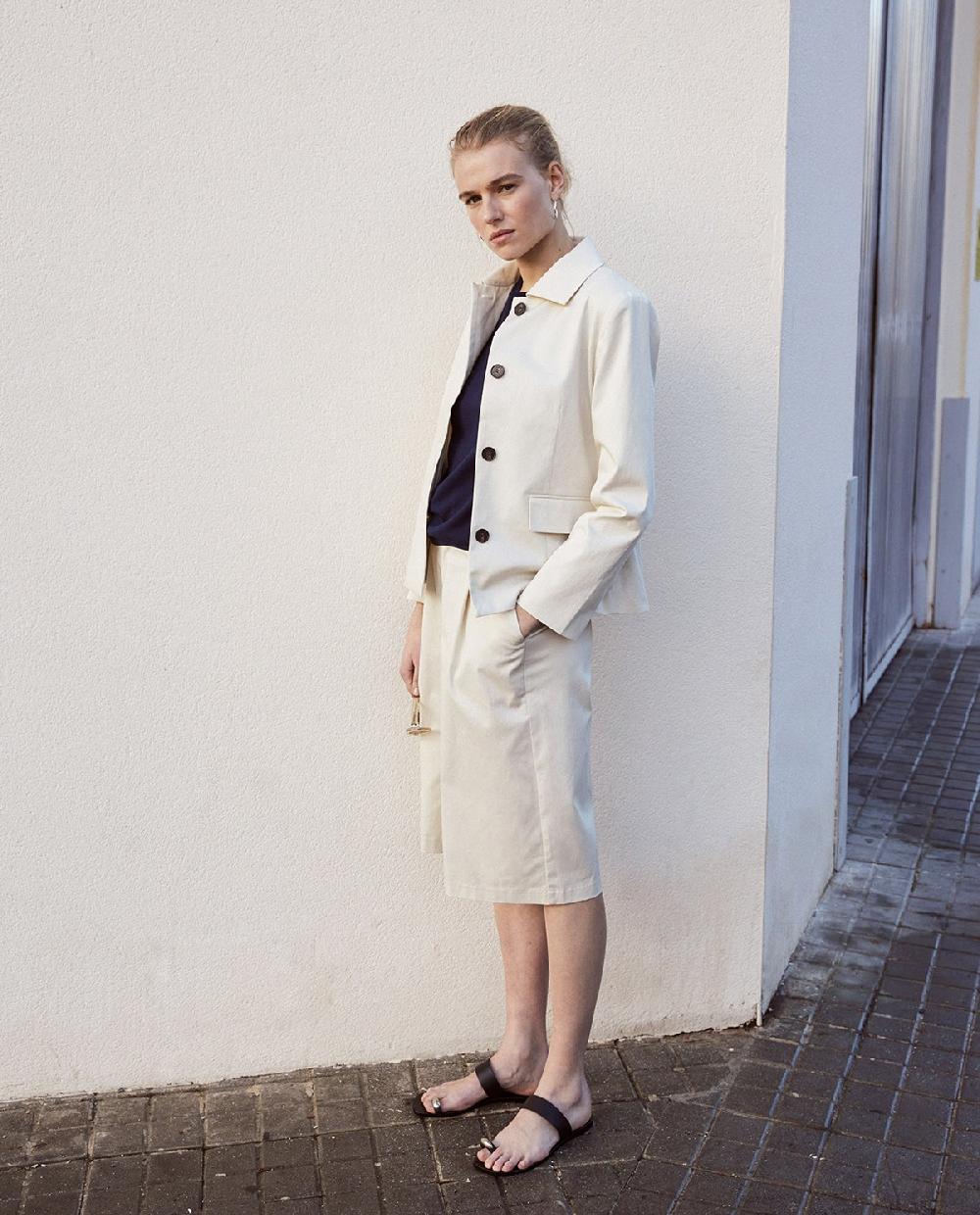 Yerse Bermudas Tejido Gabardina Blanco Roto