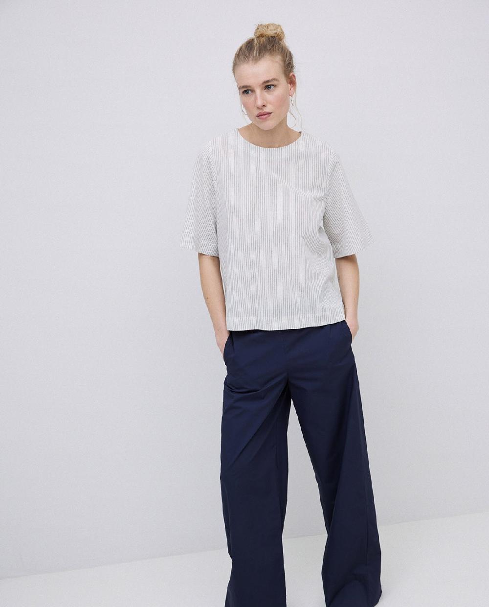 Yerse Camisa Abrochado Espalda Crudo