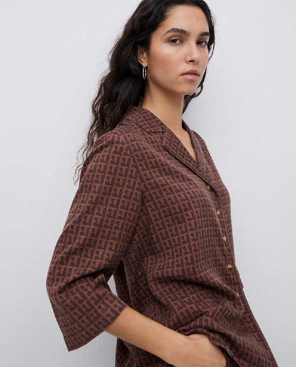 Yerse Camisa Tencel Cuello Solapa Chocolate