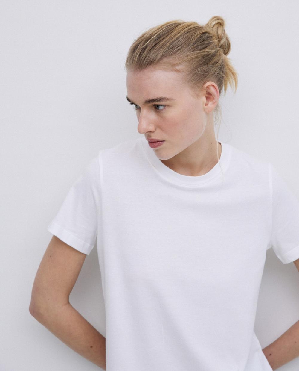 Yerse Camiseta Básica Cuello Redondo Blanco