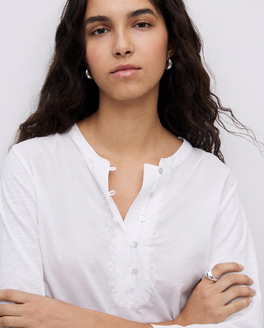 yerse Camiseta escote panadero bordado blanco